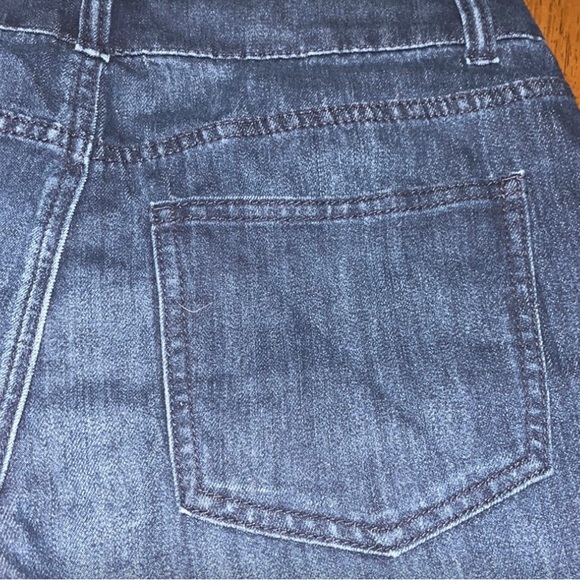 New Maurices jean shorts size 10 - Picture 7 of 9